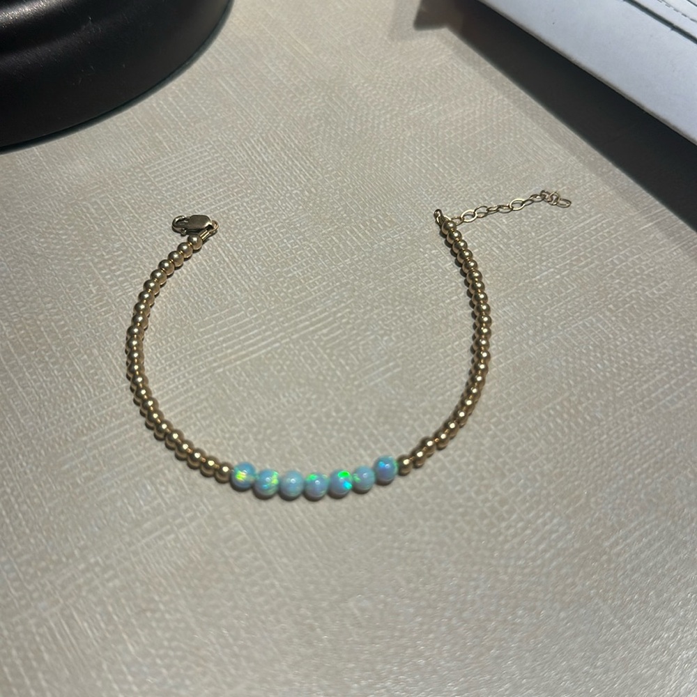 Hazel boutique bracelet